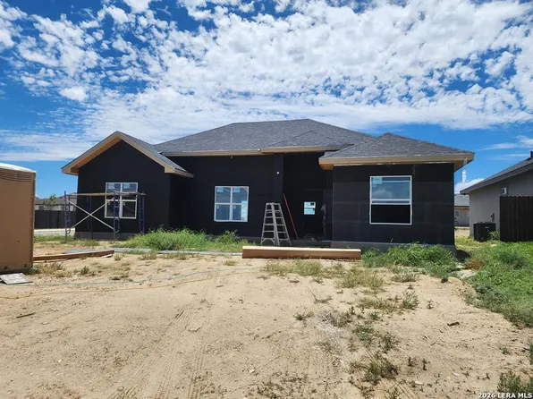 3194 ETHEL DR., Eagle Pass, TX 78852
