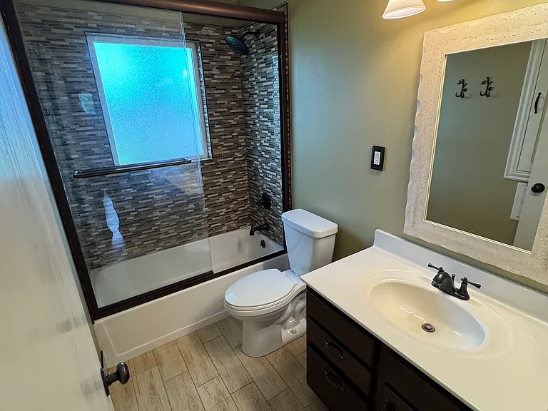 Main floor bathroom