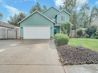 52376 NE 14th St, Scappoose, OR 97056