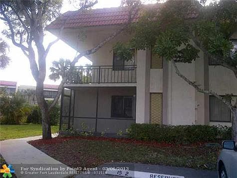 1st image of 190 Lakeview Dr APT 201