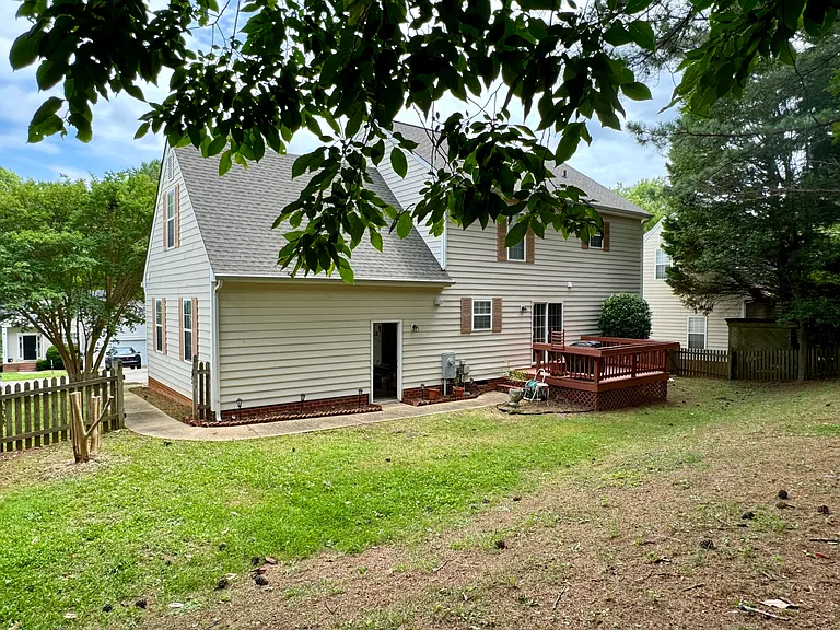 1117 Creek Haven Dr — Photo 7