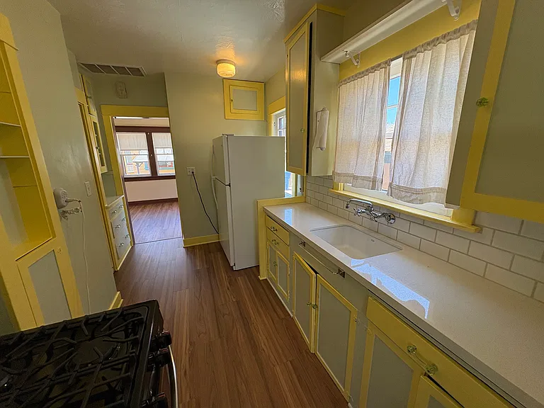 716 Stanley Ave — Photo 24