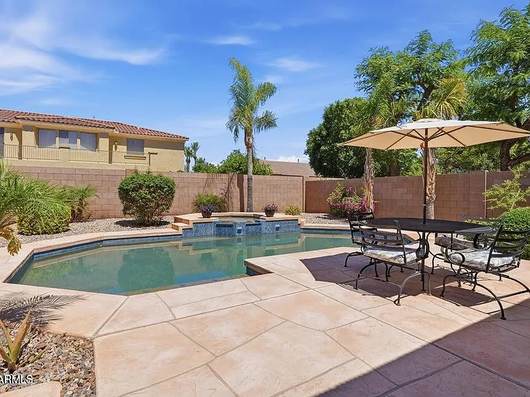 900 W Macaw Dr — Photo 77