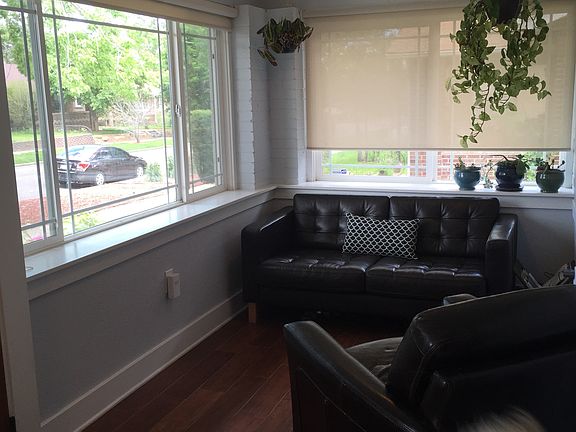 Sunroom- sitting room