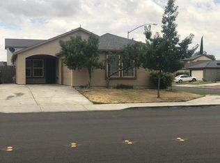 354 W F St, Turlock, CA 95380