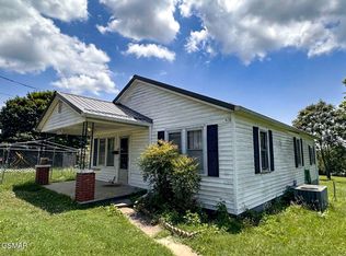 2105 Walnut St, White Pine, TN 37890