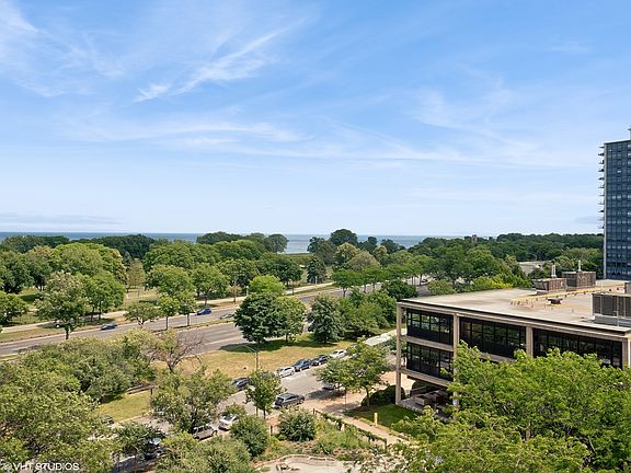 2nd image of 4170 N Marine Dr APT 9E