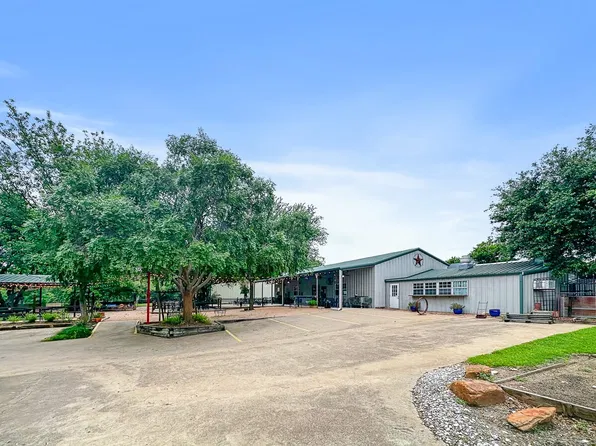 223 Depot St, Mansfield, TX 76063