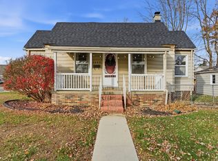 2453 Homeplace St, Dearborn, MI 48124