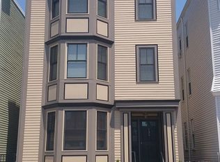 736 E 6th St #3, South Boston, MA 02127