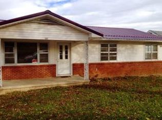 203 & 701 W Hill St, Alpena, AR 72611