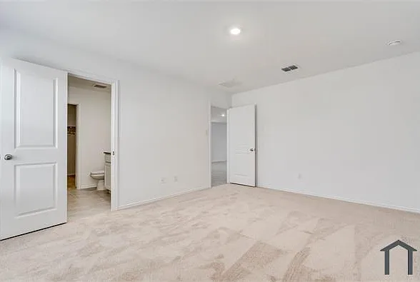 3605 Flicker Ln — Photo 1
