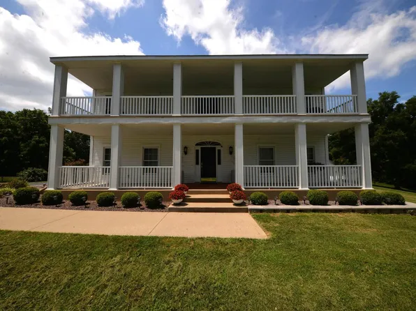 15821 N Tolle Ln, Mount Vernon, IL 62864