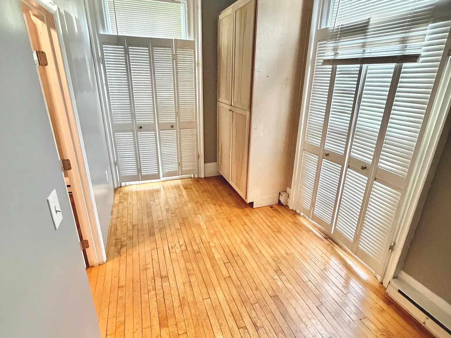 1 bed, 700 sqft, $1,550 — Photo 4