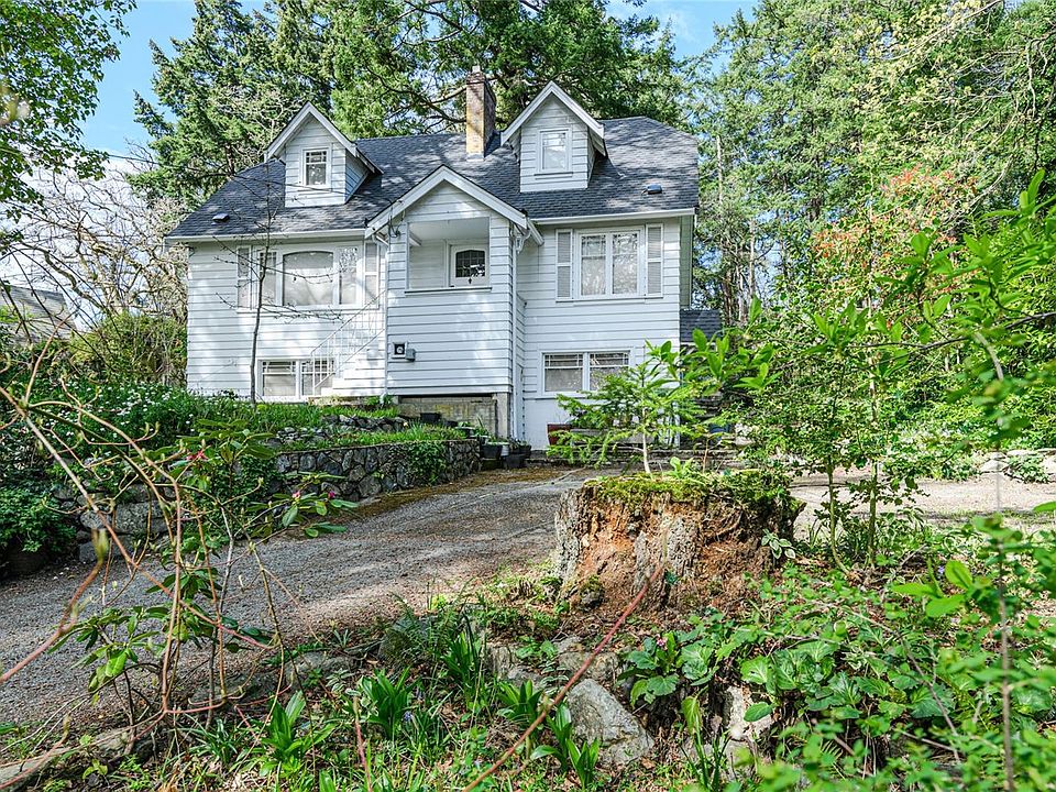 1st image of 1254 Burnside Rd W