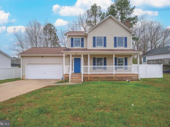 20857 Sandstone St, Lexington Park, MD 20653