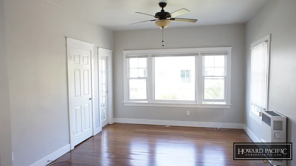 432 E 6TH ST Raymond Dee - 436 — Photo 1