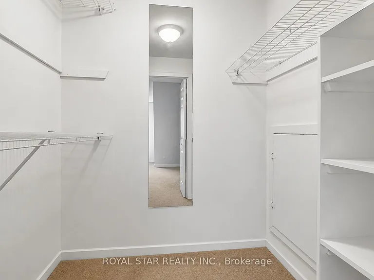 762 Saint Andre Dr #5B — Photo 17