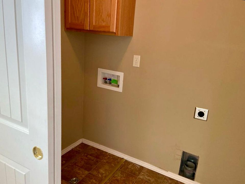 1st image of 140 Sagebrush Ave #A/b