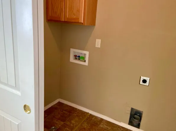 140 Sagebrush Ave #A/b, Mountain Home, ID 83647