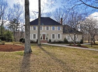 1 Peters Ln, Franklin, MA 02038