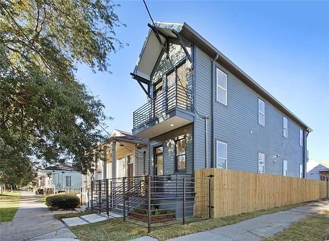 1801 Bienville St — Photo 2