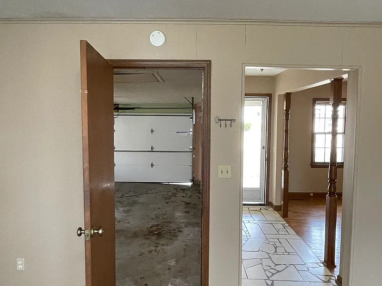1333 S Ventura Ave — Photo 11