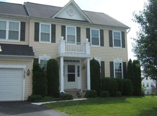 13737 Monarch Vista Dr, Germantown, MD 20874