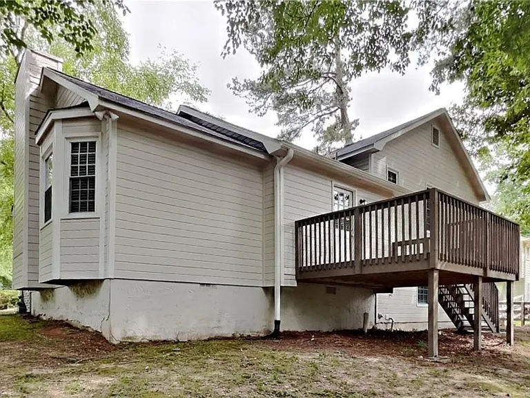 1746 Charrington Way — Photo 17