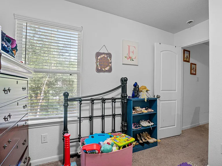 28612 Rantoul Ct — Photo 10