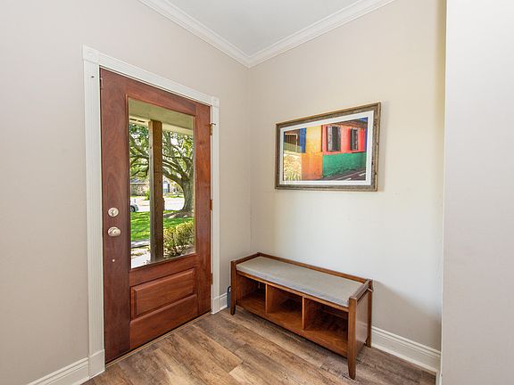 4th image of 300 Copperfield Way