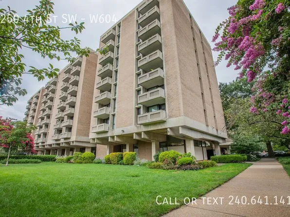 1250 4th St SW, Washington, DC