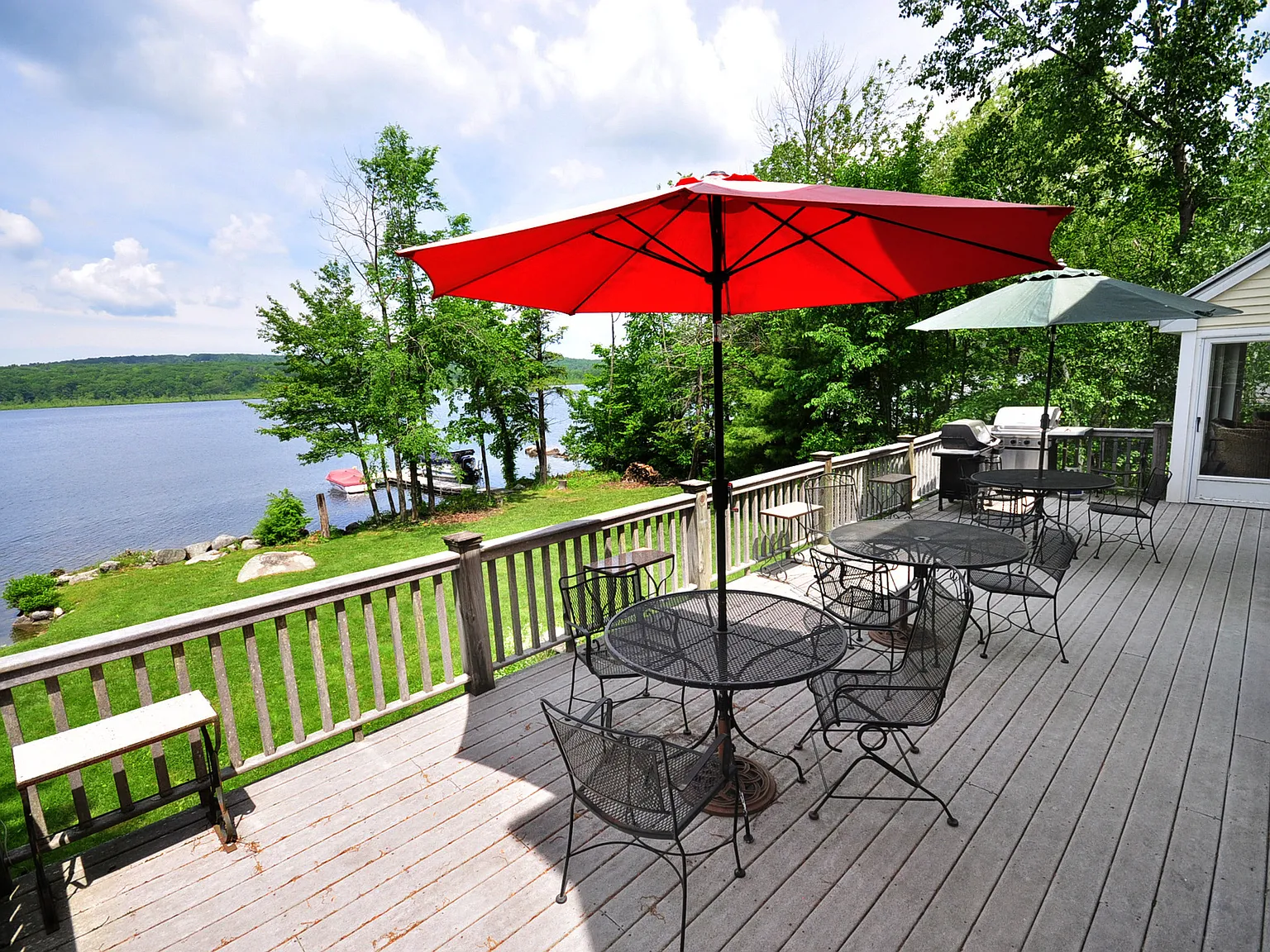 4 bed, 3.0 bath, 1786 sqft, $3,200 — Photo 2