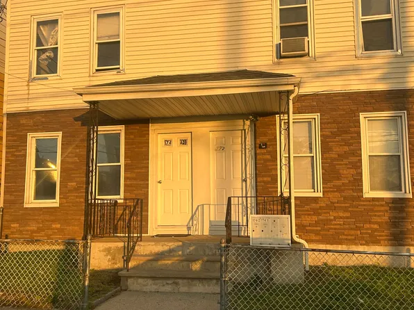 172 Grant St, Perth Amboy, NJ 08861