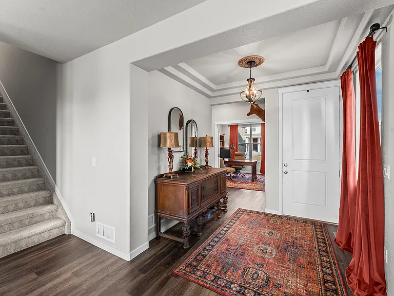 5204 Roundhouse Dr — Photo 6
