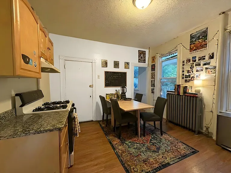 34 Cherokee St #3 — Photo 8