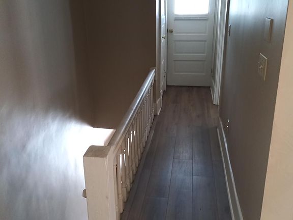 Hall to front deck