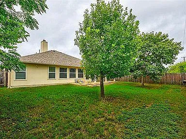 1506 Cora Marie Dr — Photo 2
