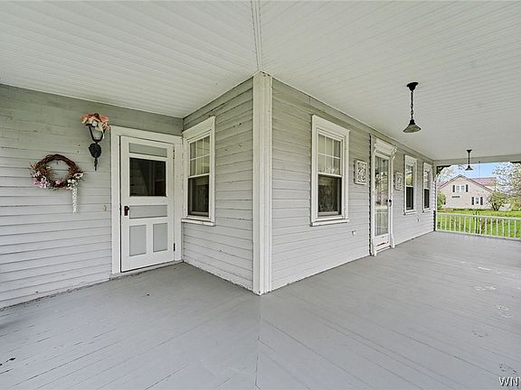 3rd image of 7098 State Rd