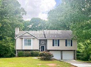 525 Robin Rd, Covington, GA 30016