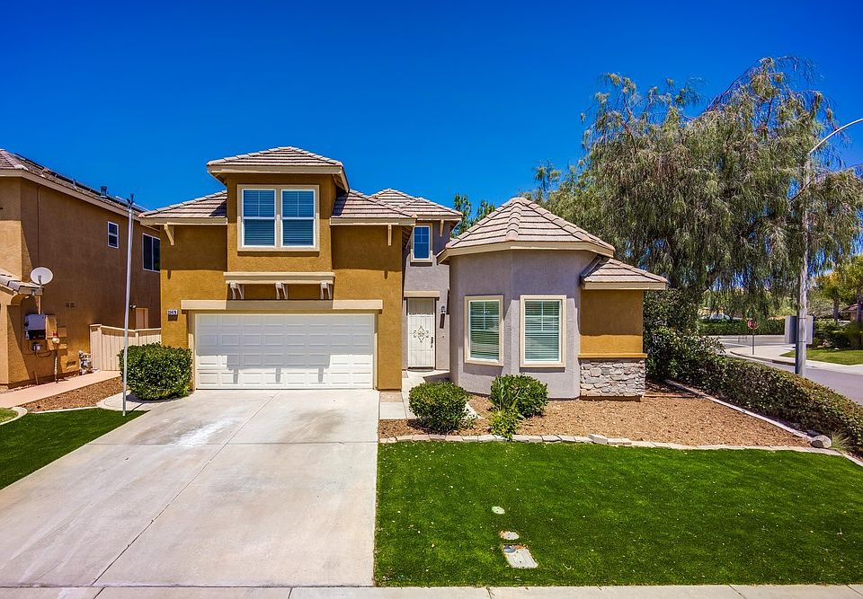 1st image of 33478 Scarborough Ln