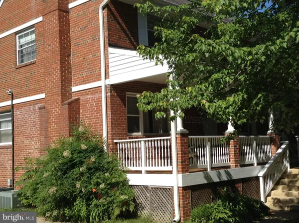 7017 Murray Ln, Annandale, VA 22003