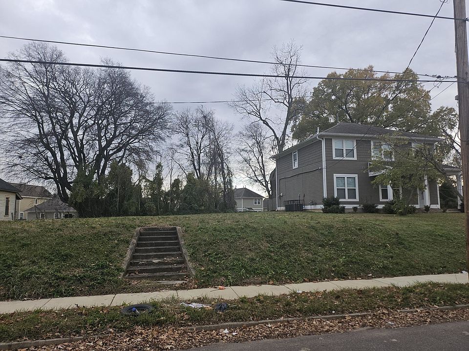 2nd image of 613 Looney Ave #14