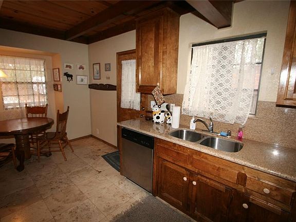 5th image of 689 Golden West Dr