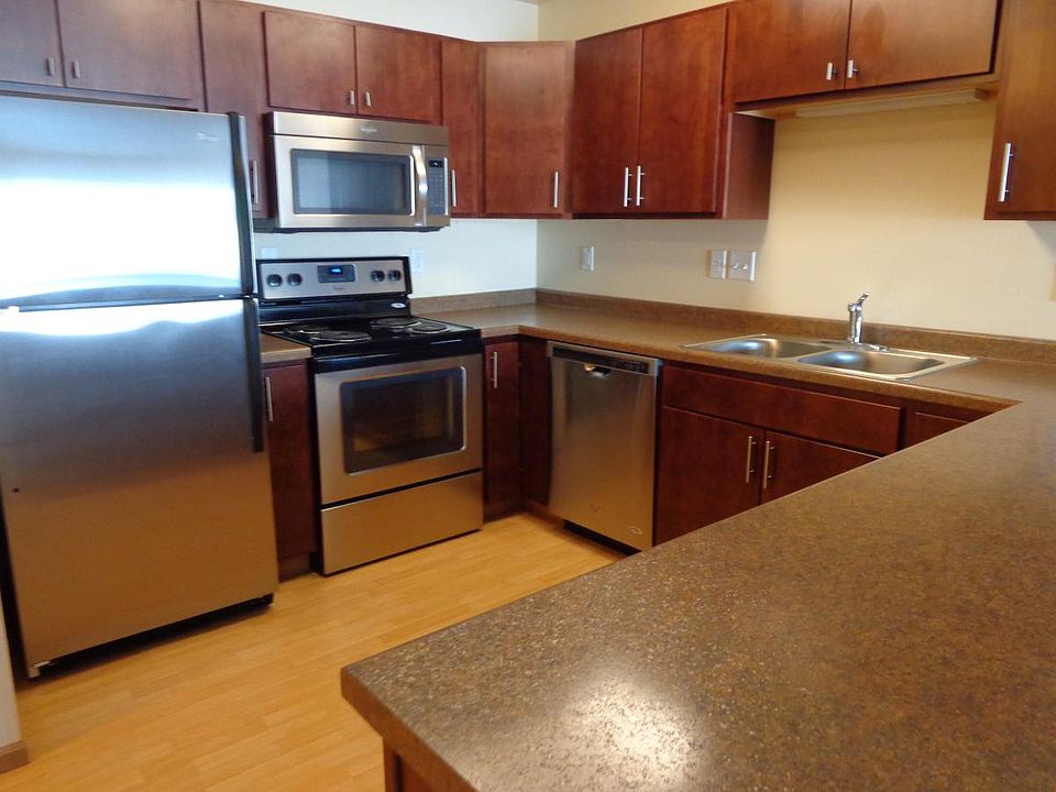 1st image of 3250 5th St W APT 105