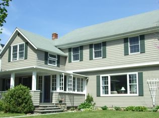 16 Appian Way, Barrington, RI 02806