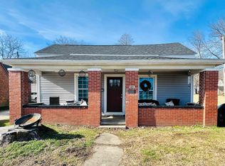 419 S 3rd St, Boonville, IN 47601