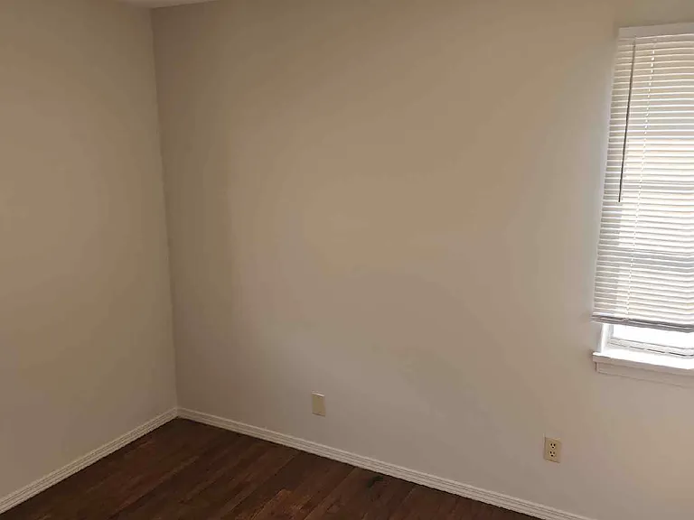 902 Sinclair St #3 — Photo 6