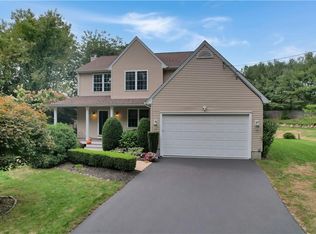 70 Plain Rd, North Kingstown, RI 02852