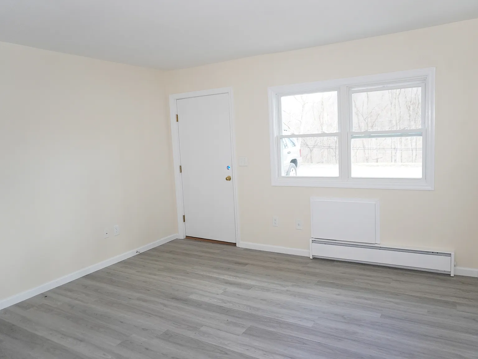 Berkshire Apartments — Photo 4